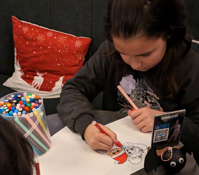 Enfant Arbre de Noel en entreprise
