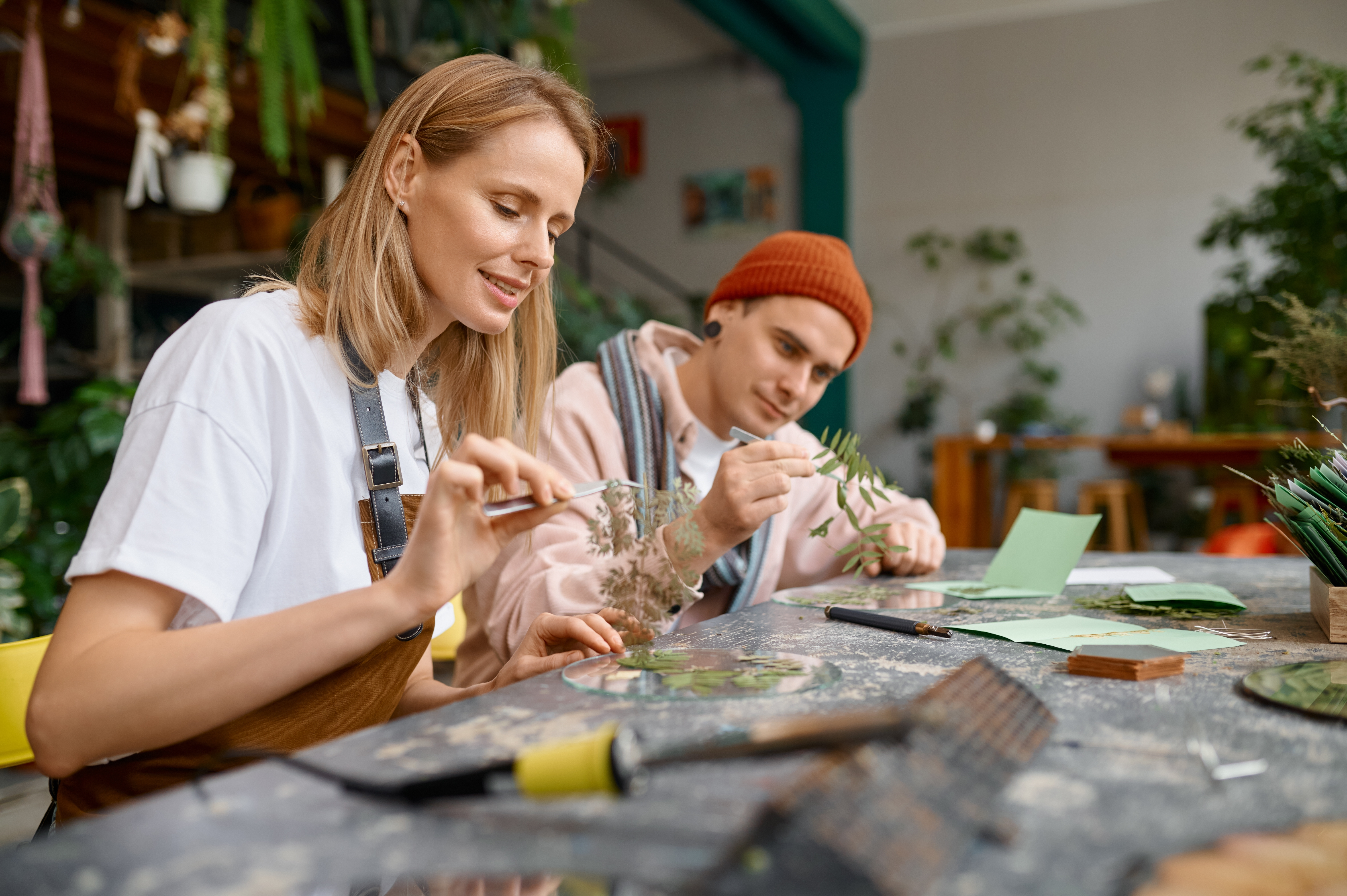 Participer à un atelier créatif original pour un anniversaire entre amis