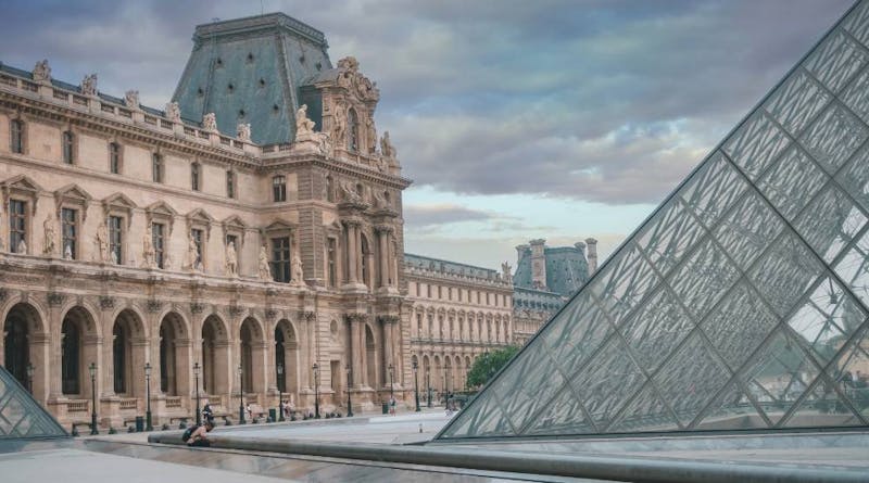 Family friendly activities in Paris : Le Louvre